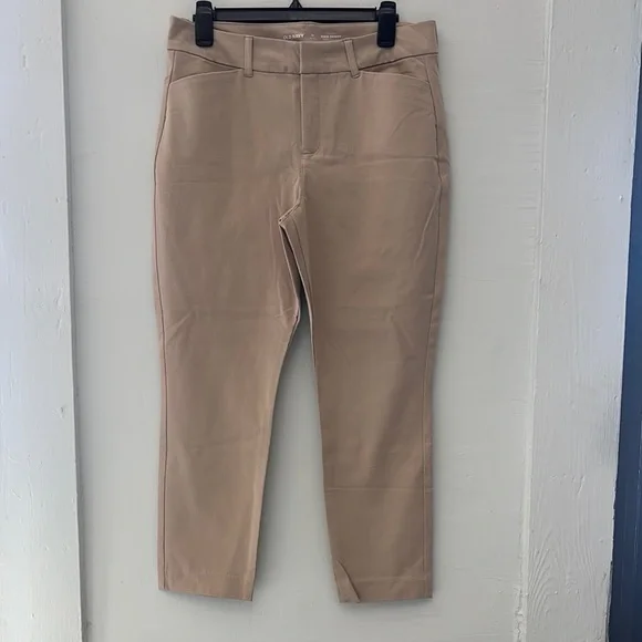 Old Navy High Rise Pixie Skinny Khaki Pants Size 12 Petite NWOT - Picture 2 of 4